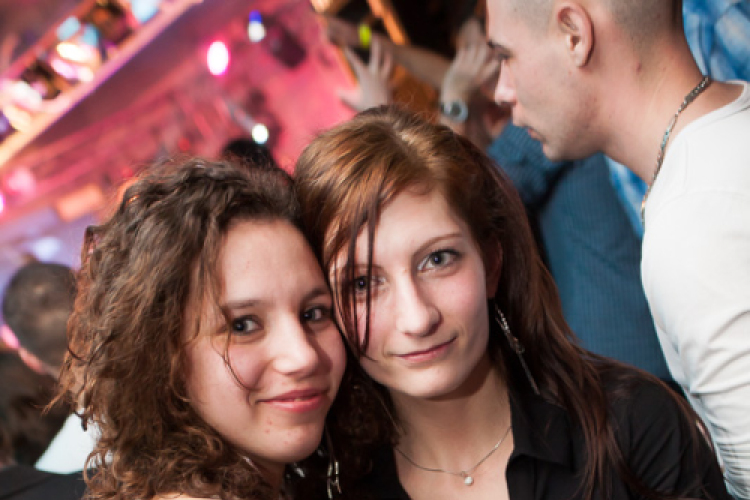 Club Neo - Delta Buli