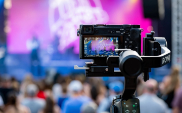 Új vizuális továbbképzést indít az egyetem