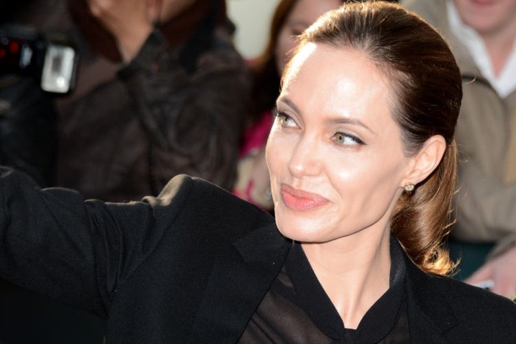 Angelina Jolie őszintén beszélt az elmúlt 10 hónap nehézségeiről