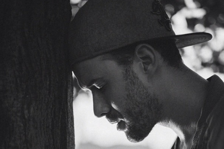 Fluor Tomit így ritkán látni 