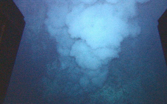 Elképesztő dologra bukkantak az óceán mélyén