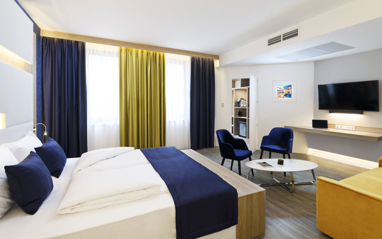 Európa első okostelefonnal szabályozható hotele nyílt meg Budapesten