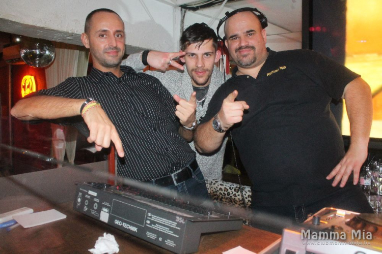 2017.12.22.Mamma Mia Esti Egyenleg&DJ:ice&Solymi Conga Fotók:árpika