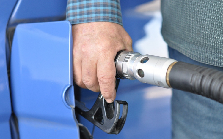 Veszélybe sodorhatja a benzinárstopot a piaci feszültség
