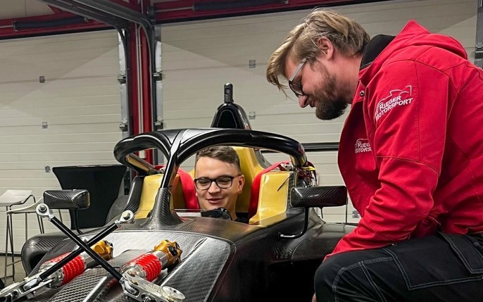 A világ élvonalában a Széchenyi-egyetem szimulátorcsapata