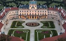 Húsvéti családi programok a fertődi kastélyban