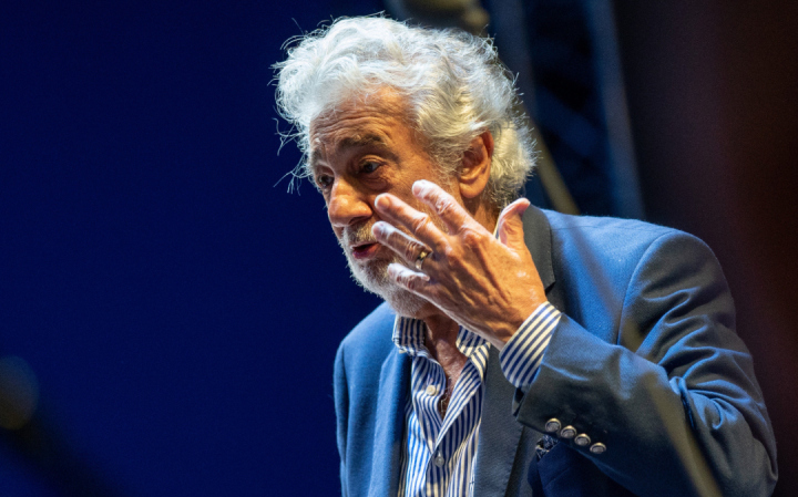 Plácido Domingo is koronavírussal fertőzött