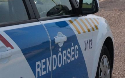 Teljes útzár a 8-as főúton Várpalotánál baleset miatt