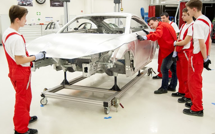 Új tanműhely az Audi Hungariánál