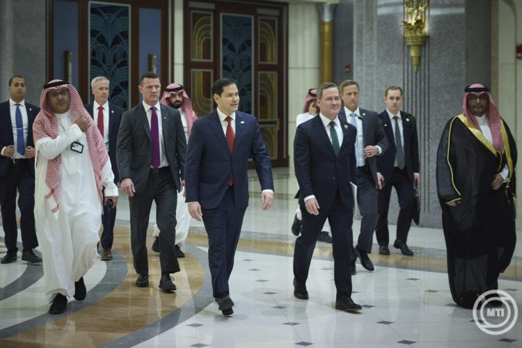 Fehér Ház: az amerikai-orosz és amerikai-ukrán tárgyalásokon sikerült megállapodni a fekete-tengeri hajózás biztonságáról