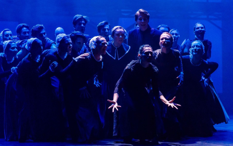 A tánc 30 árnyalata: új táncos országimázsfilm