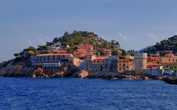 Ingyenes lehet a szállás Elba szigetén 