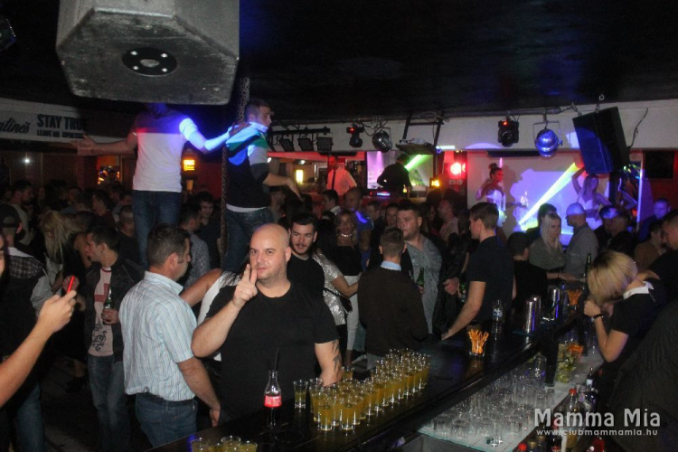 2017.11.04. Mamma Mia Video disco Dj:Hubik Fotók:árpika