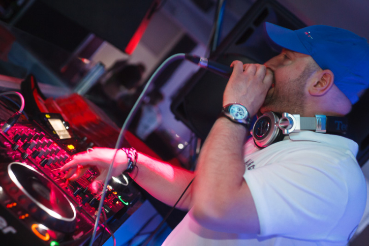 My Heart Will Go On Neo