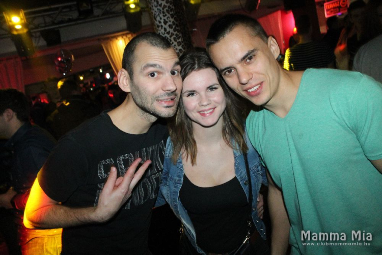 2015.11.27.Mamma Mia Pénteki Házibuli Dj:Ice&Solymi Conga Fotók:árpika