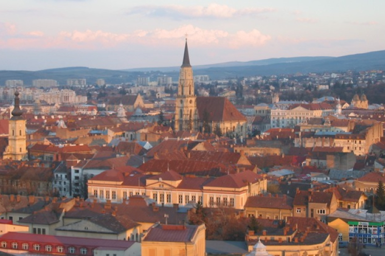 Frissen restaurált 19. századi festmények kiállítása Kolozsváron