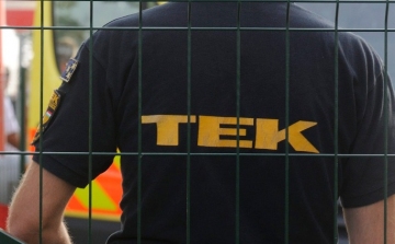 A TEK szerint 14 terrorista biztosan járt Magyarországon