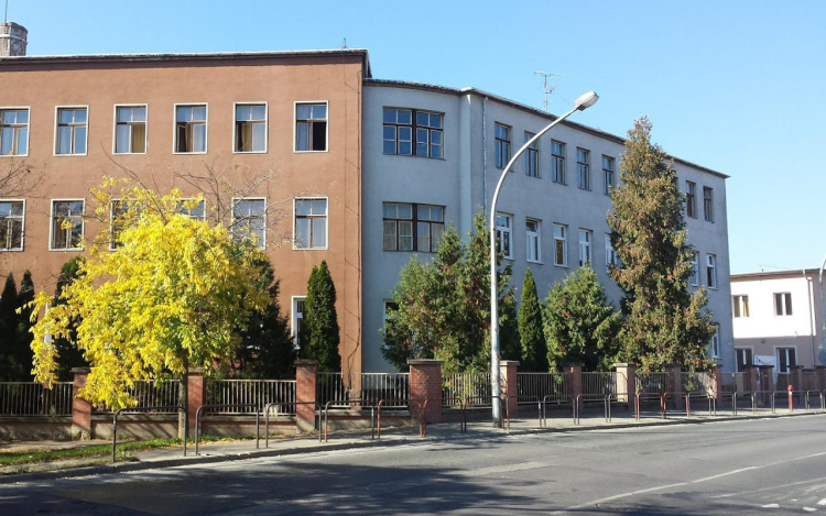 DRÁMA! Meghalt a magyarérettségi reggelén egy diák