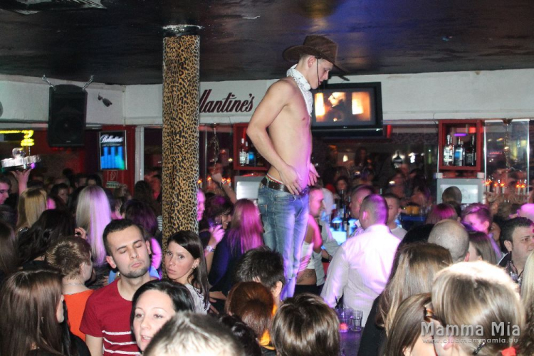 2014.03.08.Szombat Mamma Mia Nőnap Hujber Ferenc Dj:Balage fotók.árpika