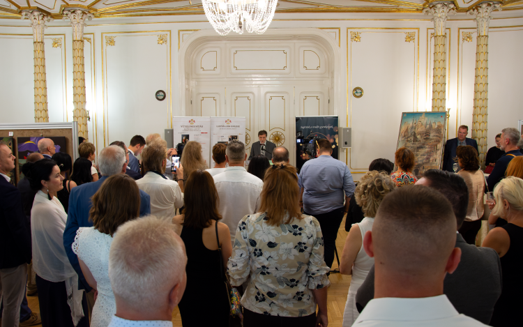 Bemutatták a Földváry Aukciósház őszi árverésének tételeit