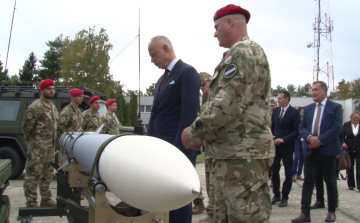 Csúcstechnológia a győri laktanyában