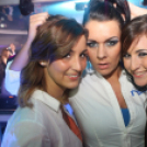 Peaches and Crem - Club Neo