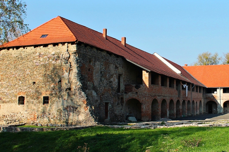 Hamarosan új színeiben pompázhat II. Rákóczi Ferenc szülőháza, a borsi kastély