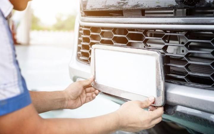 Magyar rendszám az olcsóbb üzemanyagért