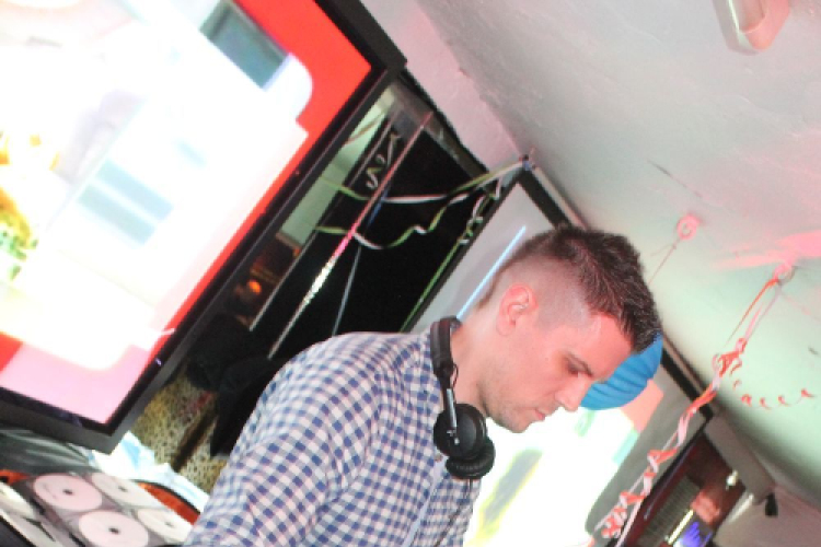 2015.01.03 Mamma Mia Video Disco Dj:Hubik Fotók:árpika