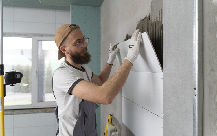 Házfelújítás: hatmillió forintra lehet pályázni, felét nem kell visszafizetni