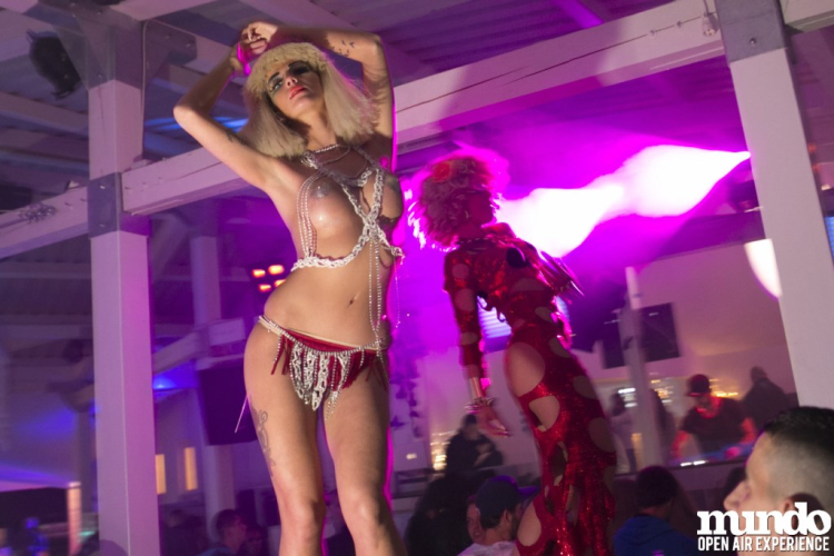 Mundo - Chris Lawyer 2014.05.17. (szombat)