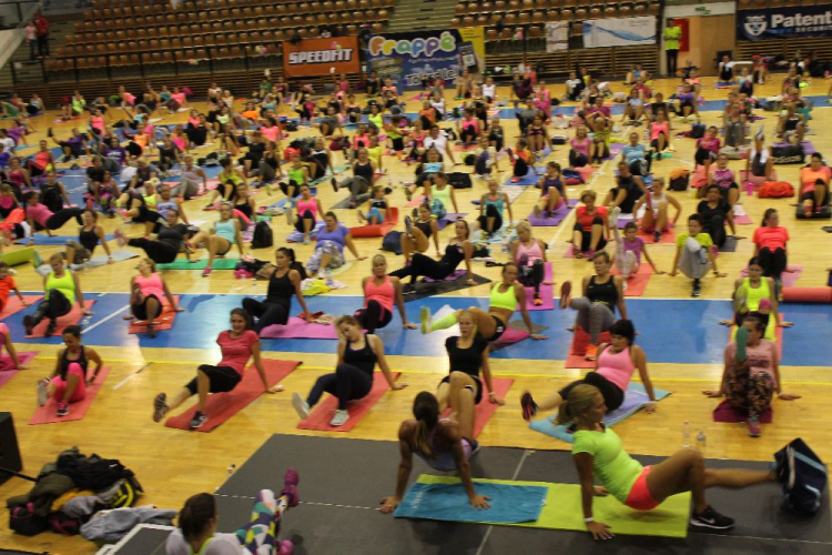 I.Spártai Vitamin NEON Fitness Party Győr Fotók:árpika