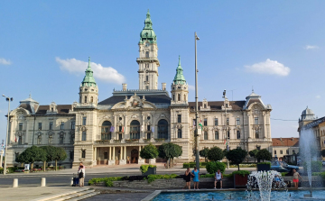 Ebben a hónapban is lesz városházi túra