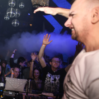 Club Vertigo - Sterbinszky 2014.12.13. (szombat) (Fotók: Vertigo)