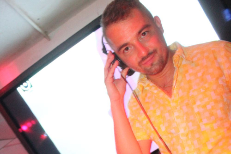 2015.06.06 Mamma Mia Nyárindító Szingli Party Dj:Balage & Solymi konga Fotók:árpika