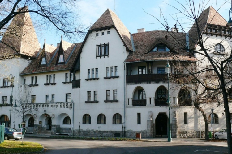 Örömhír a Barátok közt nézőinek! 