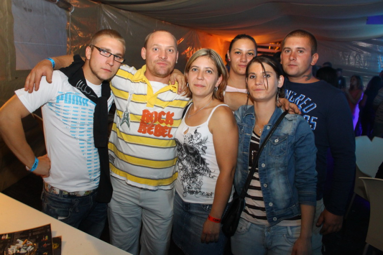 Club Neo Nyitó buli