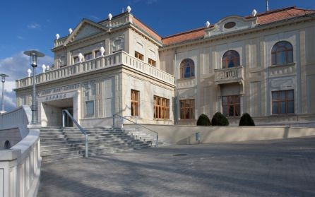 Téli nyitvatartás a Jászaiban