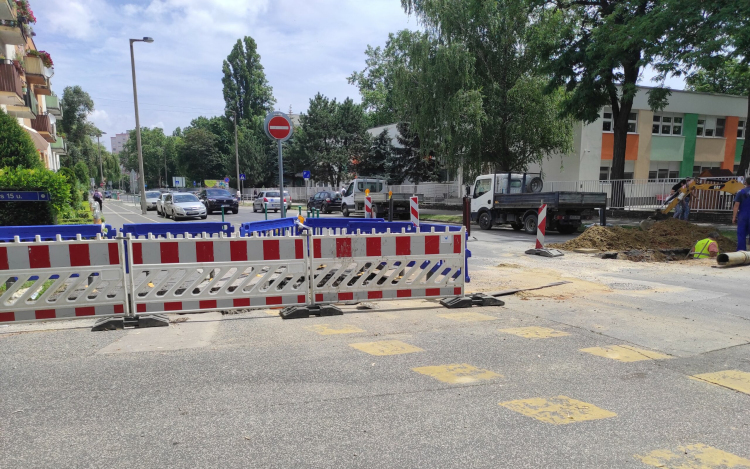 Ideiglenes forgalmi változás a Magyar utcában