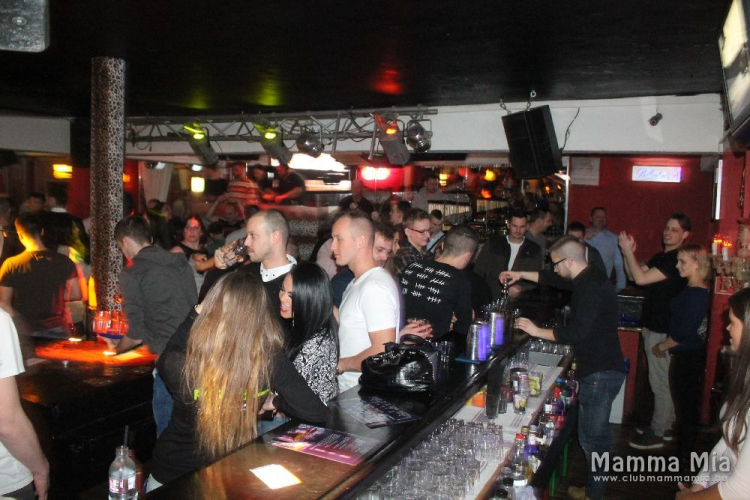 2016.01.29.Mamma Mia Pénteki Házibuli Dj:Ice & Solymi Conga Fotók:árpika