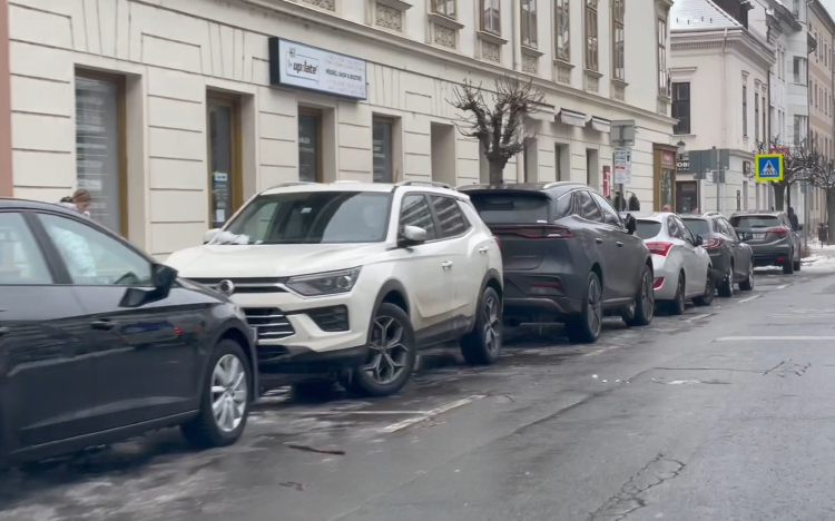 Digitális lett a győri parkolóbérlet