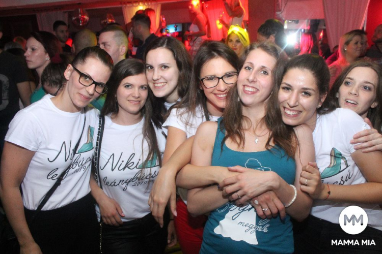 2019.05.04.Mamma Mia Szombati Házibuli DJ.Newik 