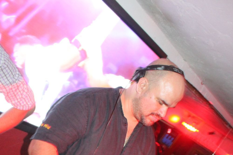  2015.10.16 Mamma Mia Pénteki Házibuli Dj:Ice & Solymi Conga fotók:árpika