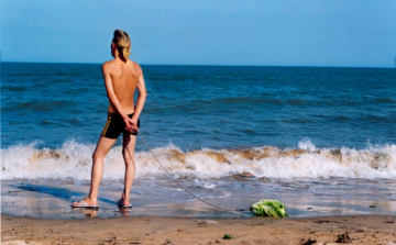 Káposztát sétáltatnak a magányosok