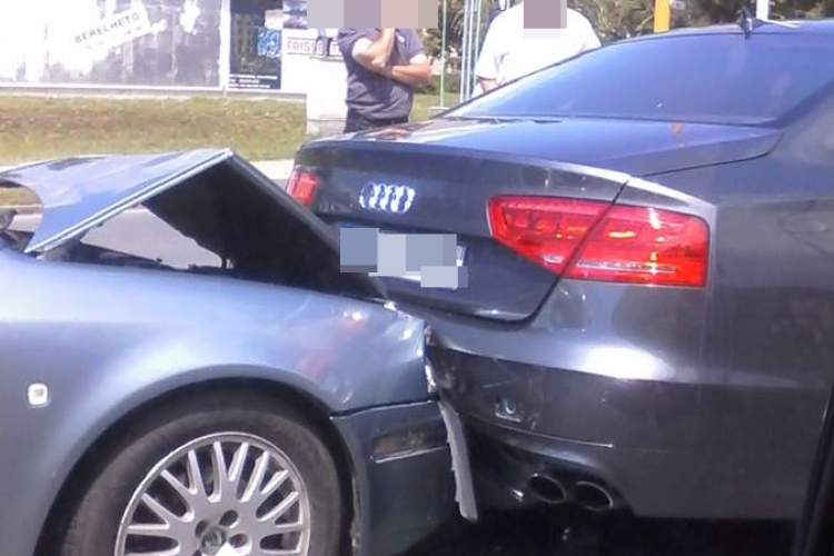 Három autó ütközött Győrben