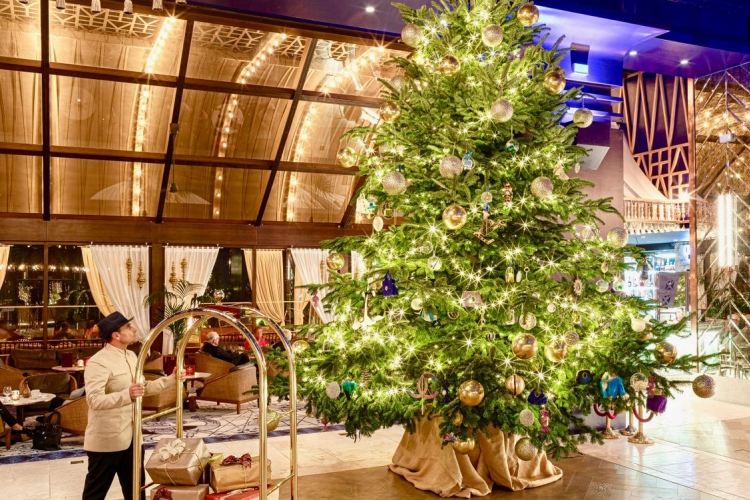 15 millió dollárt érő karácsonyfa lesz látható a Kempinski Hotel Bahiaban 