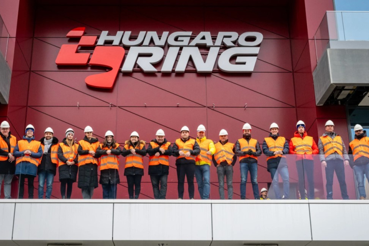 Továbbra is képzik Győrben a Forma 1 technikai sportmenedzsereit