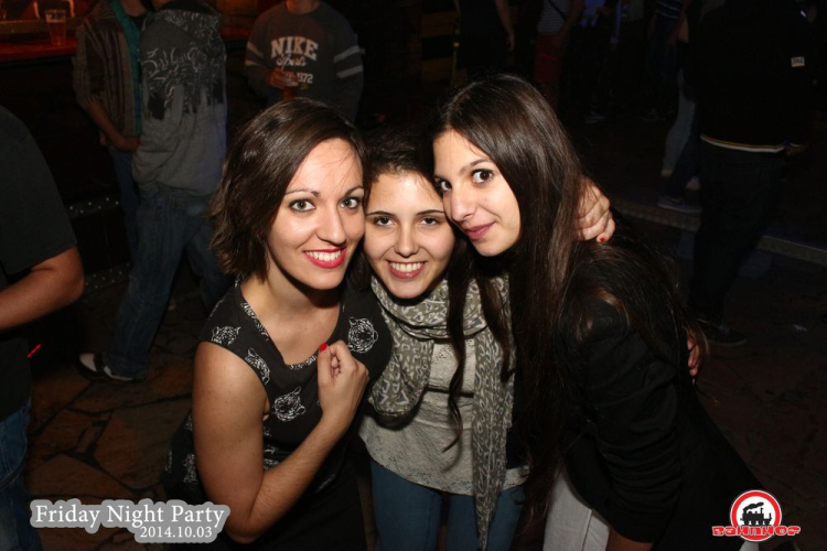 2014.10.03.Péntek - Friday Night Party
