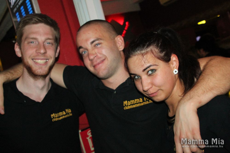 2014.04.04.Péntek Mamma Mia Házibuli Dj:Hubik fotók:árpika