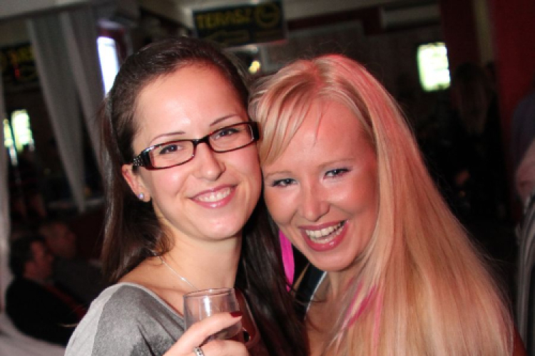 2013.10.11 Péntek Mamma Mia Dj:Hubik fotók:árpika